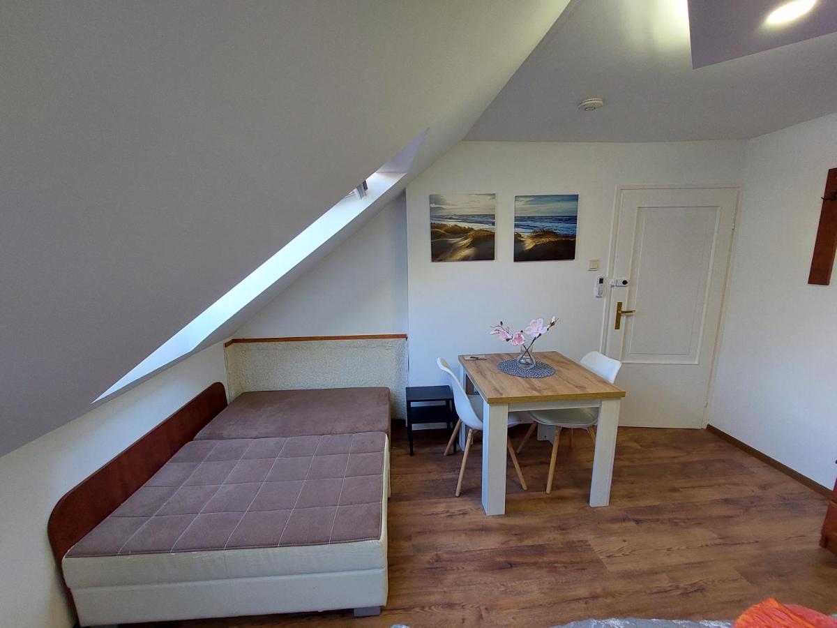 Summer House Apartman Debrecen Ngoại thất bức ảnh
